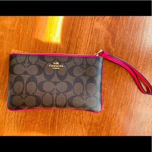 Michael Kors Wristlet